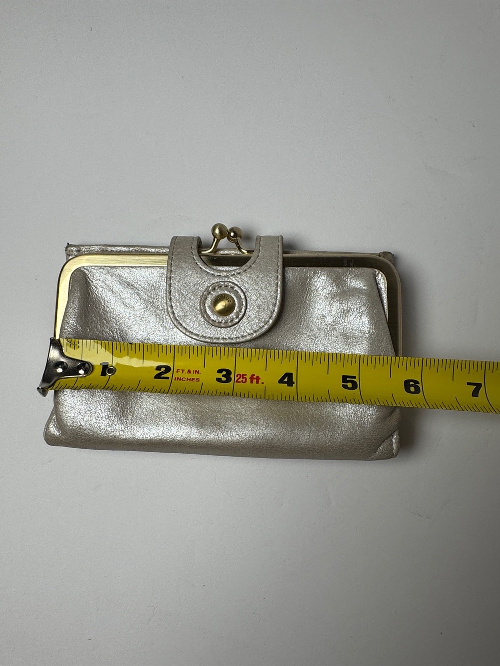 HOBO International The Original Metallic Silver Leather Kiss Lock Clutch Wallet - Picture 11 of 13